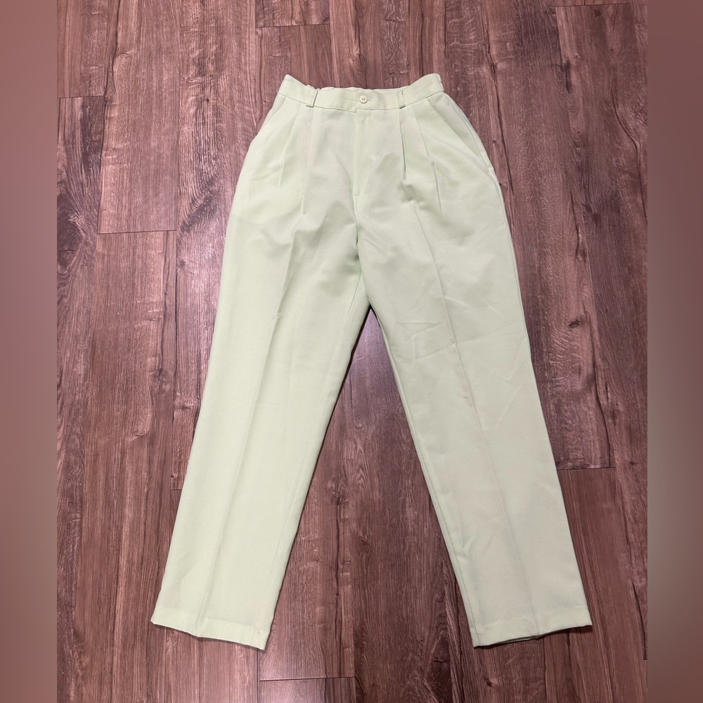 Kathie Lee Size 6 Bright Green Pants